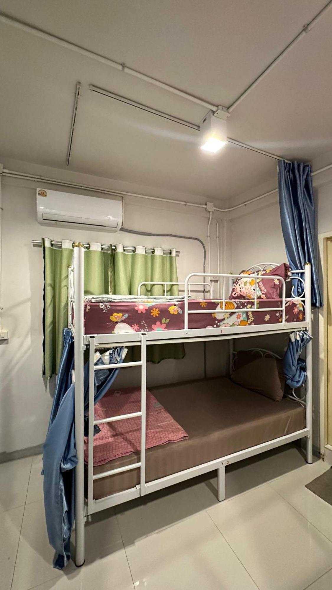 Lemon Tree Hostel Khaosan Банкок Екстериор снимка