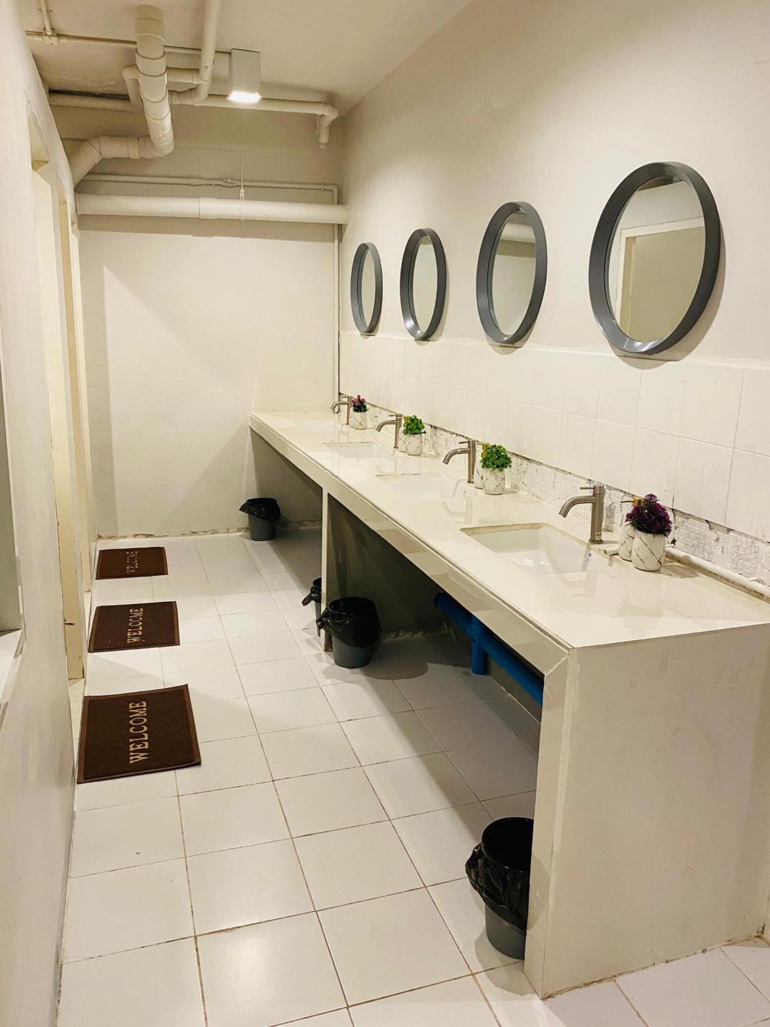 Lemon Tree Hostel Khaosan Банкок Екстериор снимка